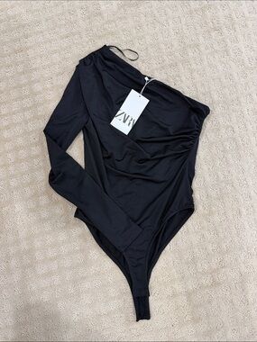Zara Black Asymmetric One-Shoulder Bodysuit